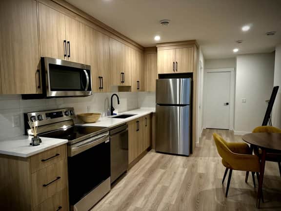 Modern Luxury Basement Suite