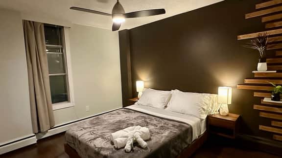 Urban Downtown Condo with Panoramic Views
