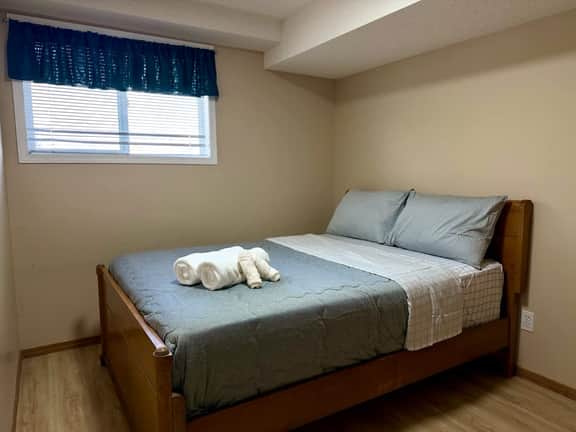 Spacious 1 Bedroom apartment in Hidden Way.